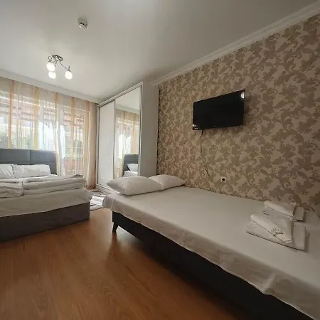 Δωμάτια σε οικογενειακή κατοικία луксозно студио сладък дом в Σάνι Μπιτς