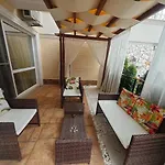 луксозно студио сладък дом в Accommodatie bij particulieren *