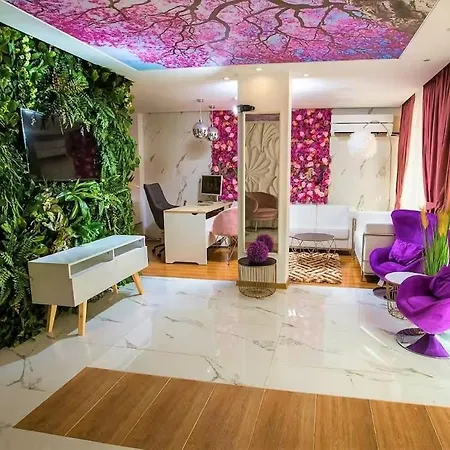луксозно студио сладък дом в Habitación en casa particular Sunny Beach